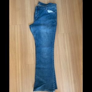 Old Navy Dreamer Jeans